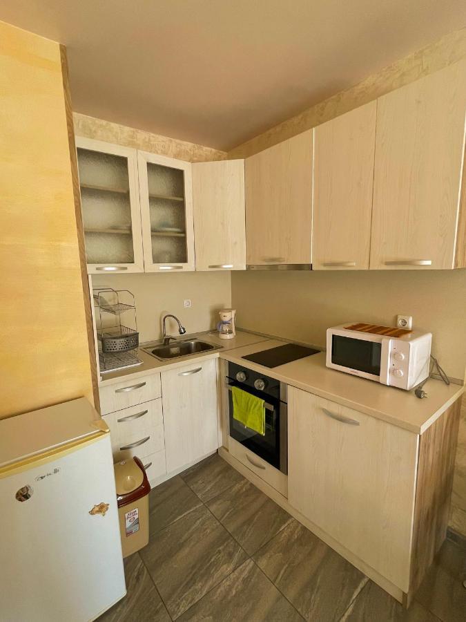 North Beach Apartments Primorsko Eksteriør bilde