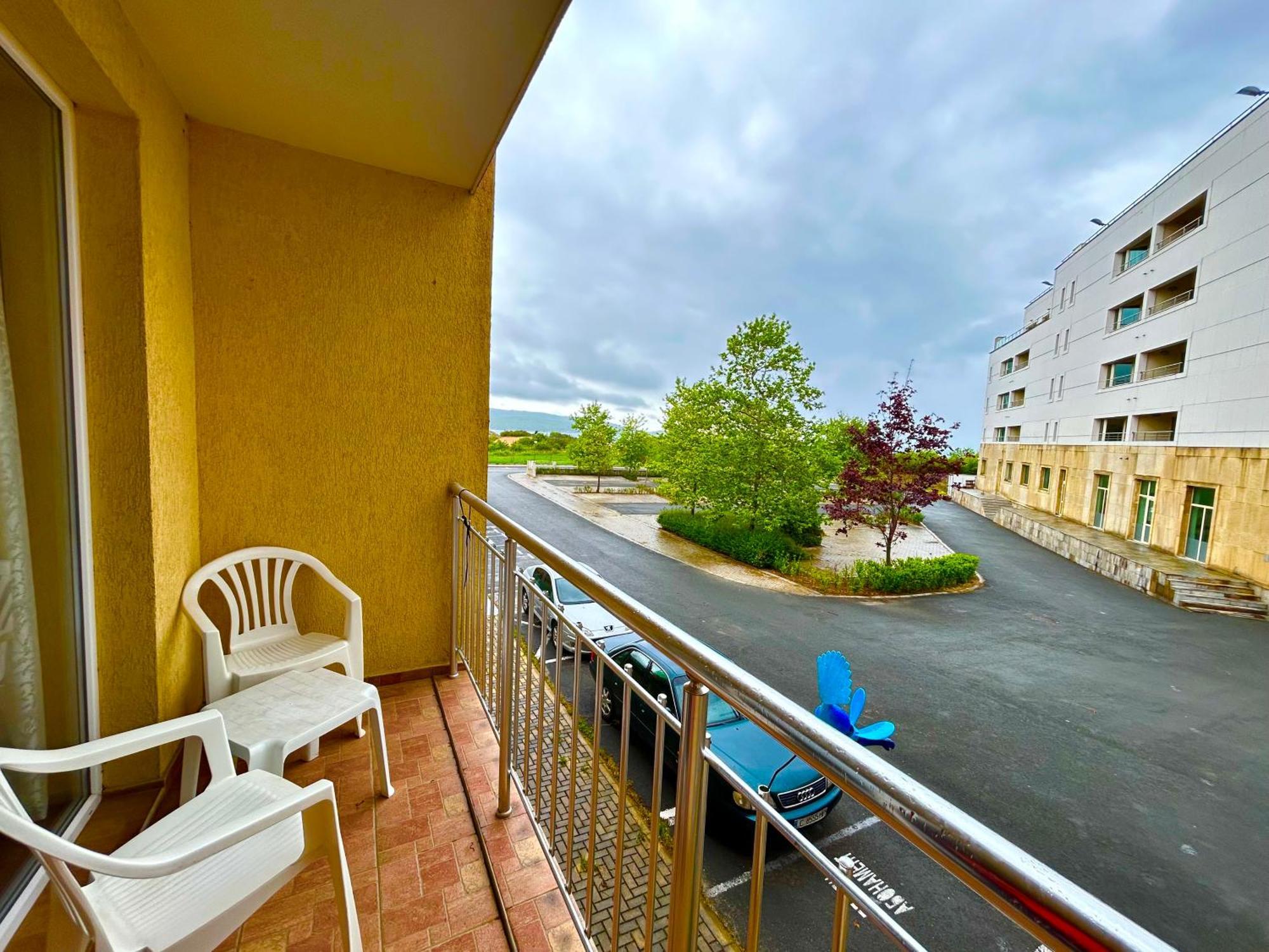 North Beach Apartments Primorsko Eksteriør bilde